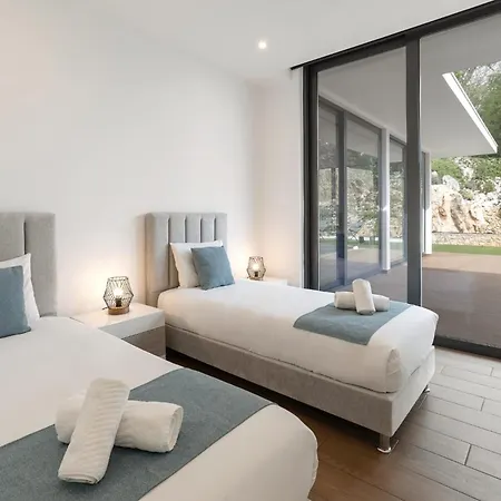 Villa Luxe & Charm *